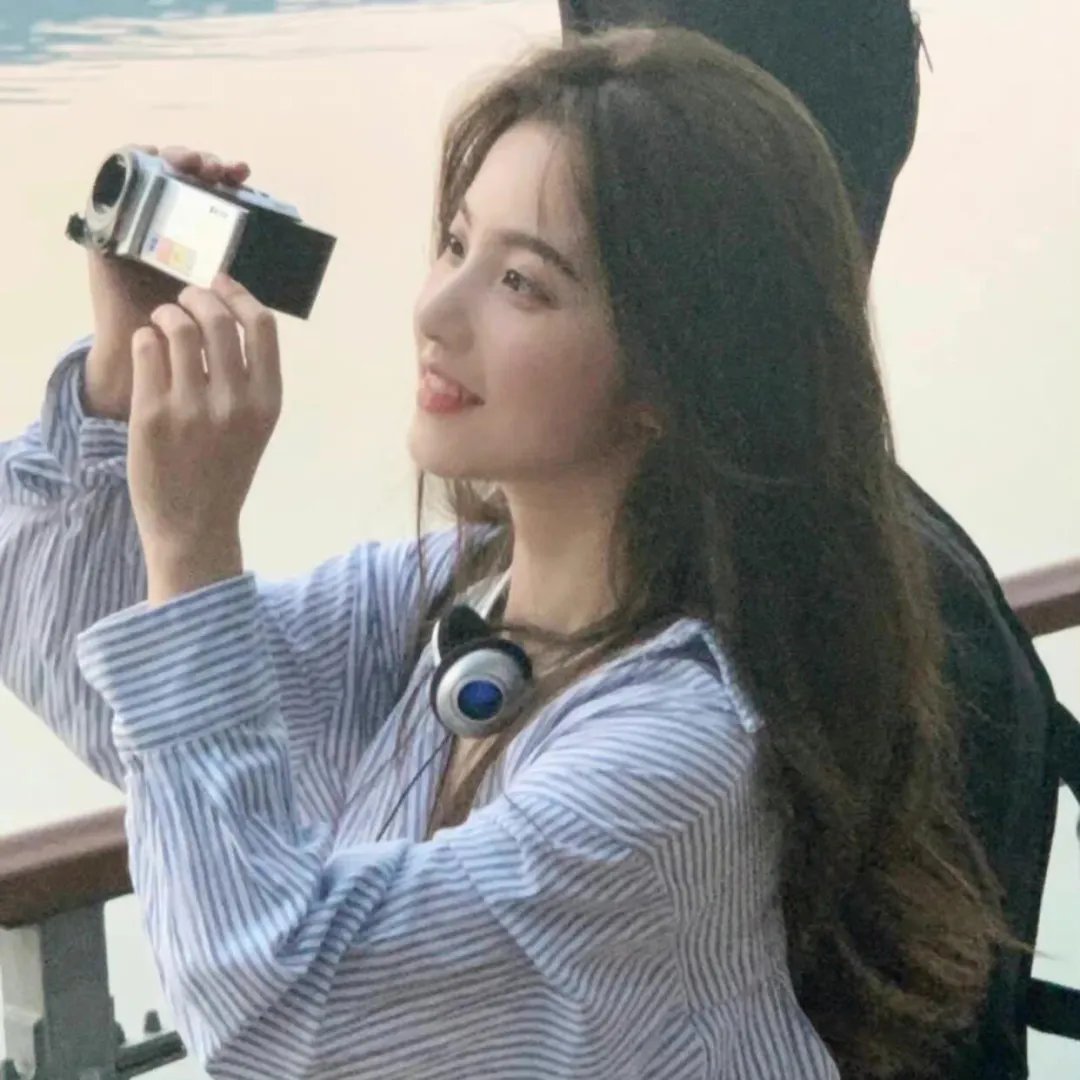 爱上单眼皮男生